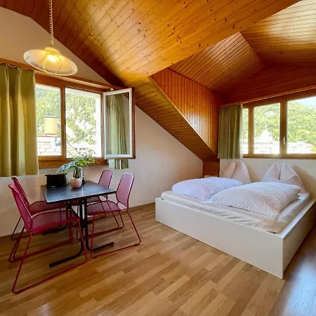 Beauty Scenery Apartment